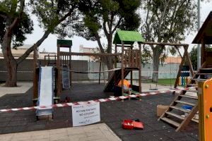 Benicàssim inicia un plan de pintado de las áreas de juegos infantiles municipales