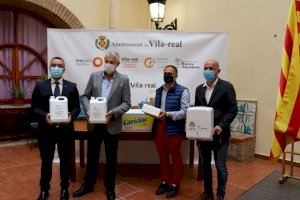 Vila-real tanca un acord amb Caricias i Laboratorios Costa per a dispensar als col·legis subministraments contra la  covid-19 gràcies al teixit industrial local