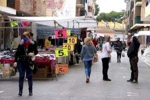 Martes y sábado, días de mercado al aire libre en Puçol: si vienes, compras seguro