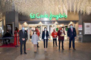 Las Falleras Mayores de Valencia han inaugurado la Navidad de El Corte Inglés