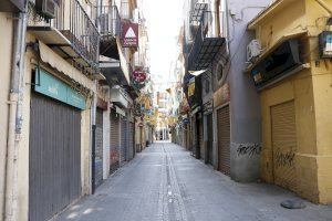 Tres de cada deu xicotets comerços valencians podrien tancar en els pròxims mesos