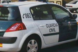 Detingut un jove a Alcalà de Xivert després d'intentar escapolir-se després de robar en un taller de vehicles