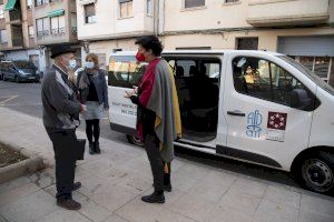 La Diputació de Castelló col·labora en l’adquisició d’un vehicle de transport adaptat per al centre de dia de malalts mentals