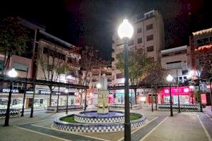 El Ayuntamiento de Elda instala más de 50 luminarias de tipo LED en la Plaza Sagasta y el parque Adolfo Suárez