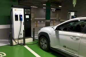 Iberdrola y Aqua ponen en marcha la mayor plataforma de recarga para vehículos eléctricos de València
