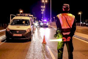 El operativo policial anti covid en Alicante acaba anoche con 30 denuncias