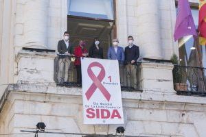 Gandia se suma al Dia Mundial contra la SIDA