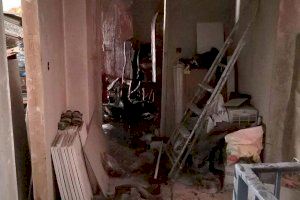 Rescatada una mujer herida tras incendiarse su casa en Villena