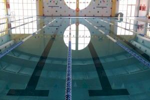 Manises cierra definitivamente la piscina cubierta y realizará una reforma integral para mejorar la instalación deportiva