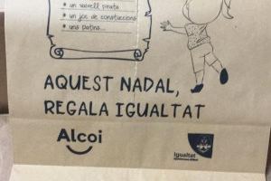 La concejalía de Igualdad de Alcoy lleva a cabo una campaña para visibilizar los juguetes no sexistas