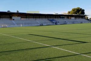 La llegenda del Valencia CF, Ricardo Arias, donarà nom al camp de futbol de Catarroja
