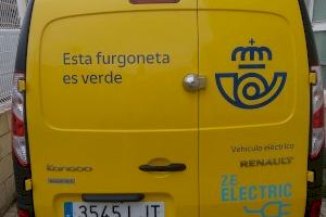 Correos dota a la unidad de reparto de Vila-real con tres furgonetas eléctricas