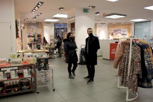In Comerç presenta la campanya "Bon Nadal i moltes facilitats" per impulsar les compres als comerços locals