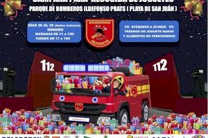 Los Bomberos del SPEIS organizan la campaña solidara para recoger juguetes nuevos y alimentos que serán repartidos entre 1.500 menores con necesidades de Alicante