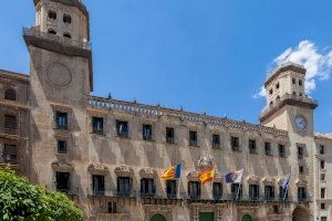 El Ayuntamiento de Alicante aprueba una Oferta de Empleo Público con 45 plazas