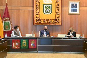 El vicepresidente Martínez Dalmau visita los municipios de Calp y Xaló