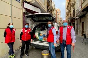 La Campaña Solidaria de Navidad de Vila-real recoge cerca de 1.000 kilos de alimentos y productos de higiene