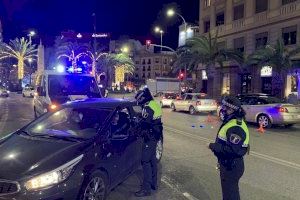 La Policía de la Generalitat inspecciona 634 locales y propone sancionar a 22 en una Nochevieja sin incidencias