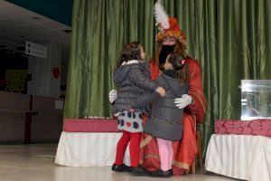 El Patge Real precedeix a la visita dels Reis Mags a Burriana i estarà amb els xiquets el 4 de gener