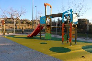 Onda estrena un nuevo parque infantil en la calle Luxemburgo y proyecta dos parques más para 2021