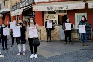 Treballadors de 100 Montaditos a València denuncien que porten sense cobrar des d'agost