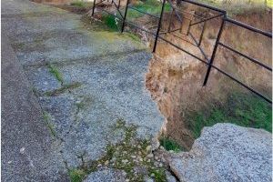 La Diputació de València repara d’urgència el carrer Barraca en Casas Altas per risc geològic