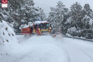 Estas son las 57 carreteras de la Comunitat Valenciana cerradas por el temporal de nieve