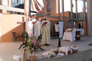 Benicasim celebra con una misa la festividad de Sant Antoni