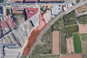 El Ayuntamiento de Paiporta habilita un aparcamiento público de vehículos de 2.300 metros cuadrados