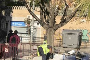 Alicante invierte más de 4 millones de euros para mantener y reparar las aceras, plazas y espacios públicos de la ciudad
