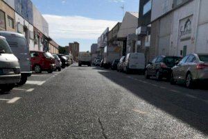 El Ayuntamiento de Alicante ejecuta en el polígono de Rabasa mejoras en las obras de asfaltado,  renovación y pavimentación de sus calzadas