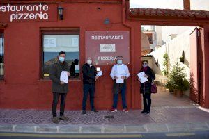 Dos empresas se alían en Benitatxell para ofrecer 100 vales de comida a las familias más vulnerables