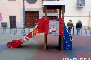 El Ayuntamiento de València agradece a niños y niñas su actitud frente a la pandemia con una campaña donde recuerda que pronto podrán volver a jugar en las zonas de juegos infantiles públicos