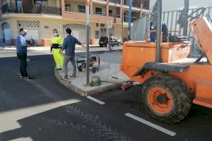 El Ayuntamiento de Peñíscola inicia las obras de peatonalización de la calle del instituto