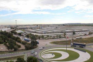 Riba-roja de Túria pide al Estado inversiones en el área industrial para relanzar la actividad de las más de 900 empresas de los polígonos