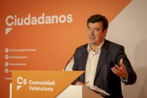Giner: “Tenemos la oportunidad histórica de financiar la regeneración de las playas del sur con fondos europeos y con los proyectos de Missions Valencia 2030”
