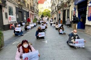 Los hosteleros valencianos recurren a la Justicia para suspender el cierre del sector y volver a trabajar