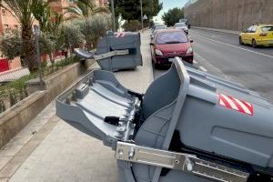 Alicante refuerza la limpieza en calas y playas por el aumento de senderistas y por las rachas de viento