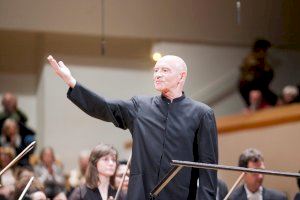 Christoph Eschenbach debuta con la Orquesta de València como director invitado y agota las entradas