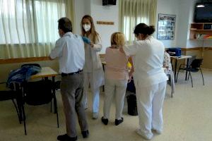 Manises ofrece las instalaciones municipales de cara a la vacunación masiva de Covid-19