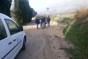 La Diputación de Alicante sube un 25% hasta los 500.000 euros las ayudas para la reparación y conservación de caminos municipales