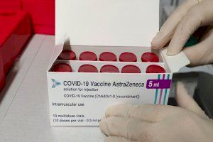 Exigen "no discriminar" a los sanitarios valencianos de la privada en la vacunación contra el COVID-19