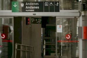 Renfe y el Ayuntamiento de Orihuela promocionan el uso de los trenes Ave para visitar la ciudad