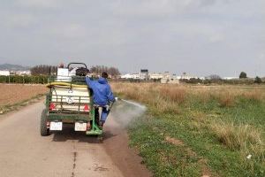 Xilxes inicia los trabajos de pulverización para minimizar los brotes de vegetación en el término municipal