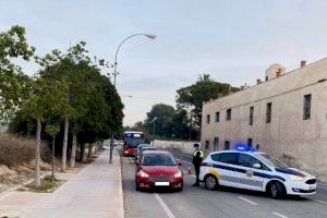 La fiesta que no cesa: la Policía Local de Alicante disuelve 12 fiestas ilegales en viviendas
