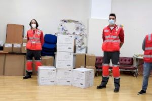 Cruz Roja Torrent y la Liga de la Educación donan 10.000 mascarillas y 4.000 unidades de gel hidroalcohólico al Ayuntamiento de Torrent