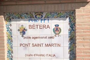 Bétera amanece con pintadas contra el PP en su patrimonio público