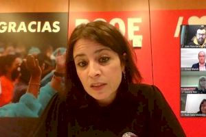 Lastra (PSOE): “Las mujeres tenemos derecho a tener vidas autónomas e independientes”