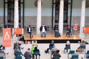 La Universitat de València dedica la Falla Inmaterial 2021 al canto tradicional valenciano
