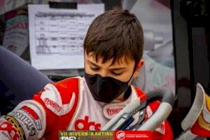 El joven piloto alfasino de Karts, Oliver Claeys, entre los 10 mejores corredores en la Copa Hivern 2021